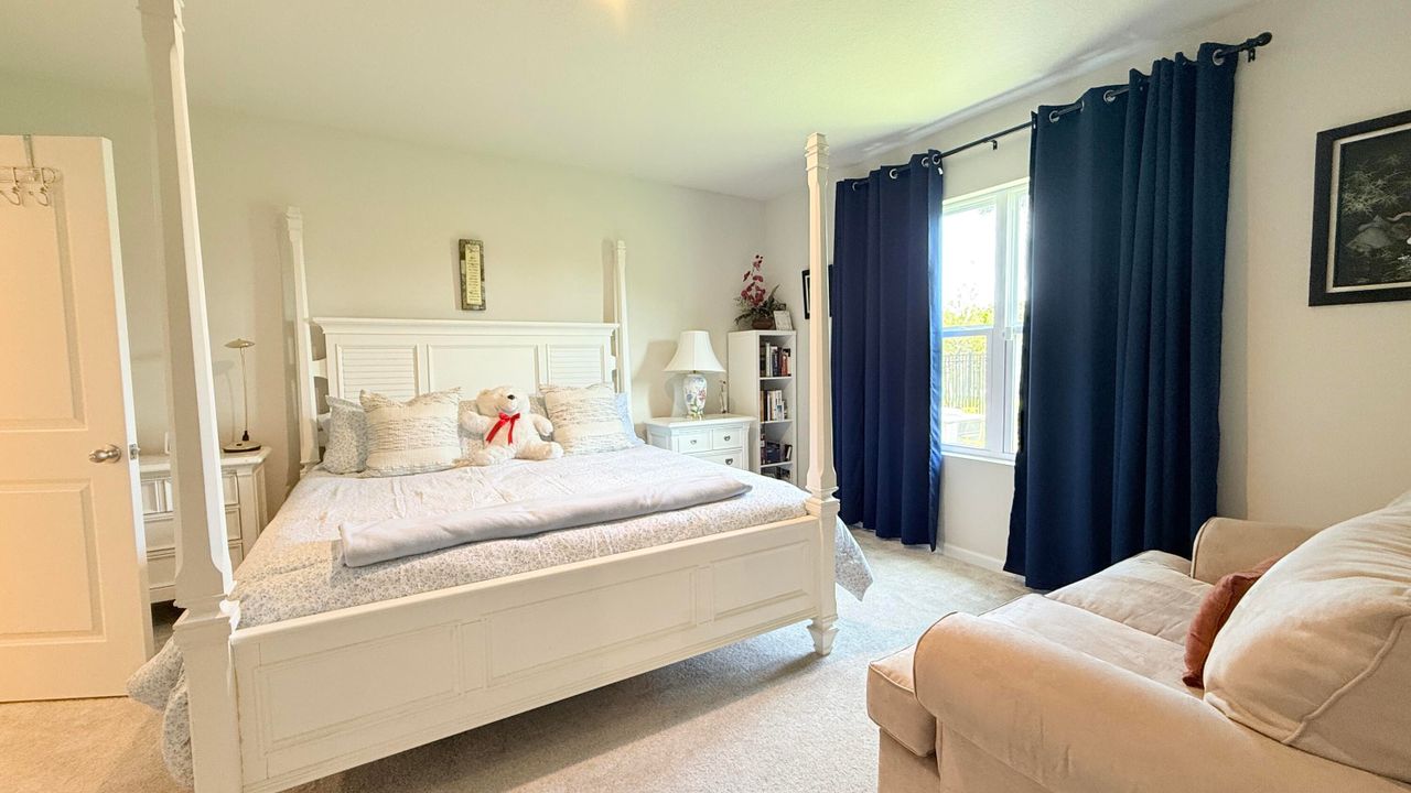 合同活跃: $320,000 (3 贝兹, 2 浴室, 1503 平方英尺)