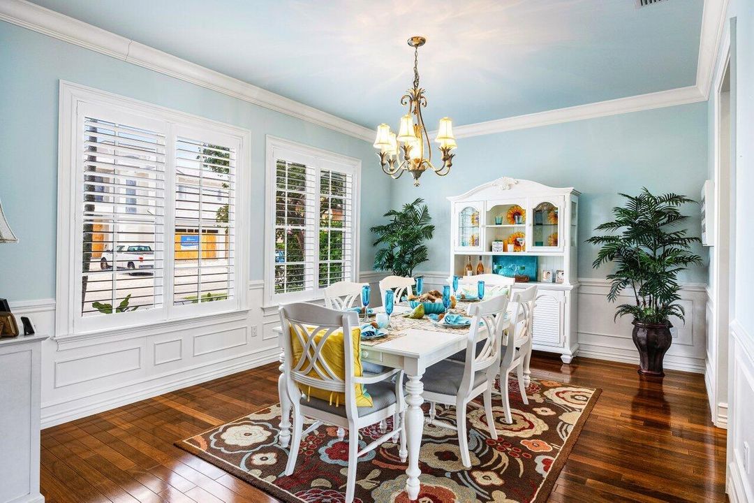 En Venta: $5,875,000 (5 camas, 6 baños, 6079 Pies cuadrados)