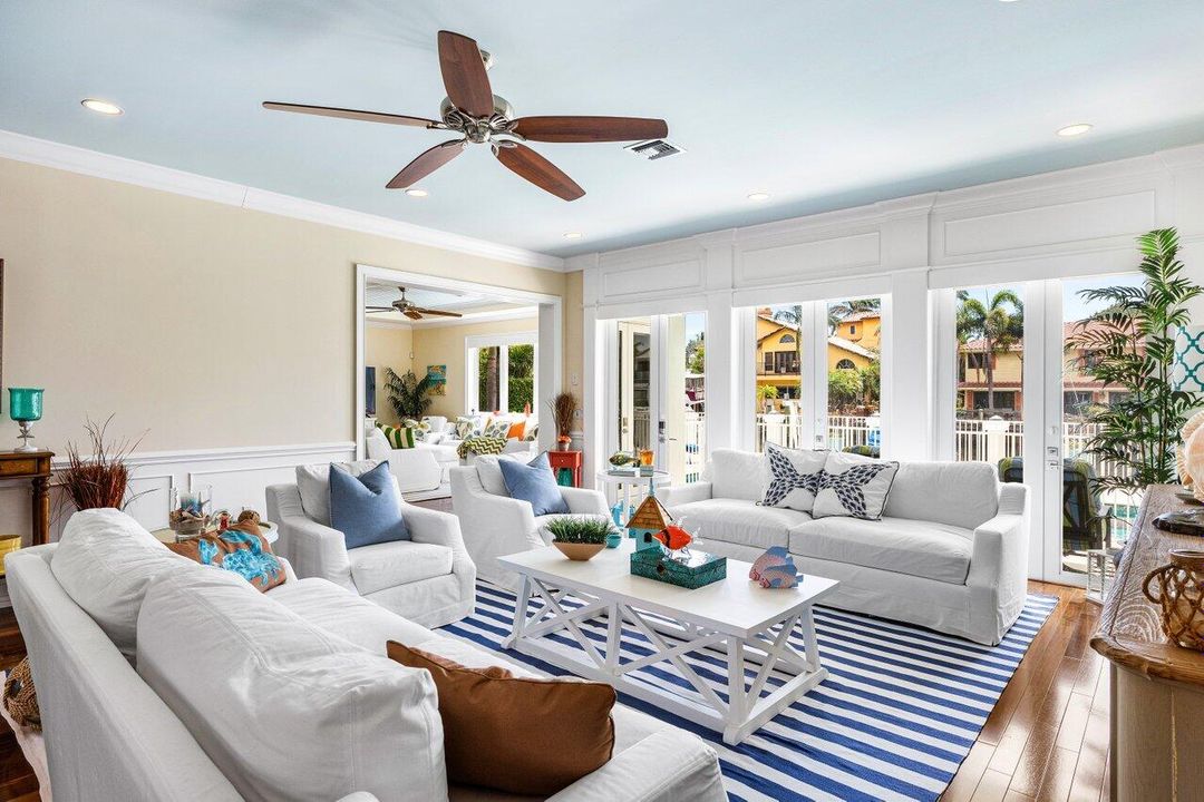 En Venta: $5,875,000 (5 camas, 6 baños, 6079 Pies cuadrados)