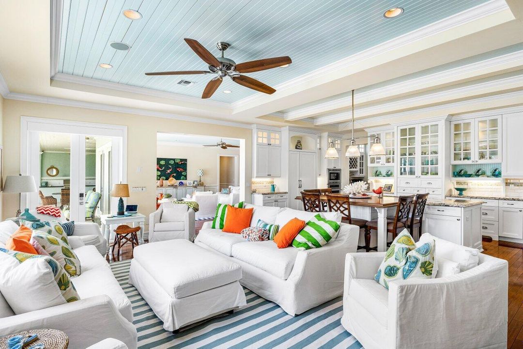 En Venta: $5,875,000 (5 camas, 6 baños, 6079 Pies cuadrados)