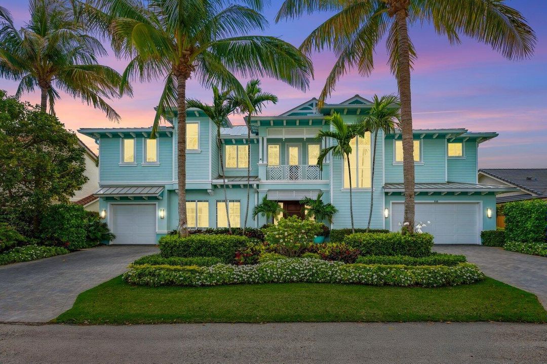 En Venta: $5,875,000 (5 camas, 6 baños, 6079 Pies cuadrados)