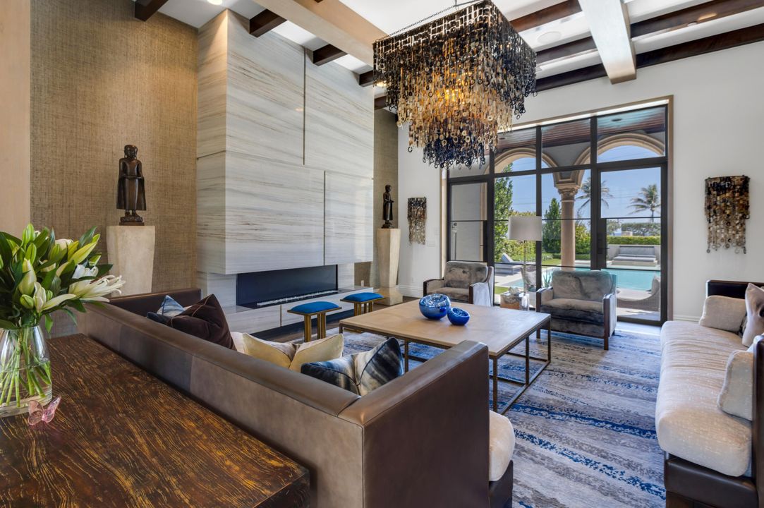 待售: $29,900,000 (7 贝兹, 8 浴室, 10385 平方英尺)