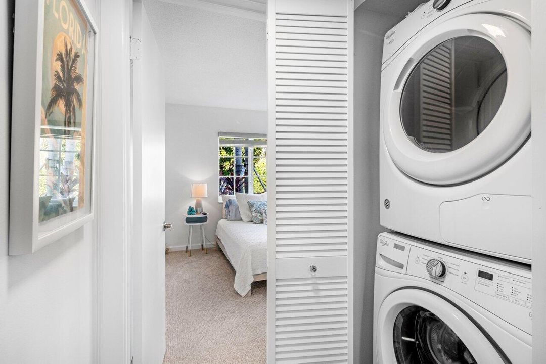 For Rent: $6,000 (3 beds, 2 baths, 1200 Square Feet)