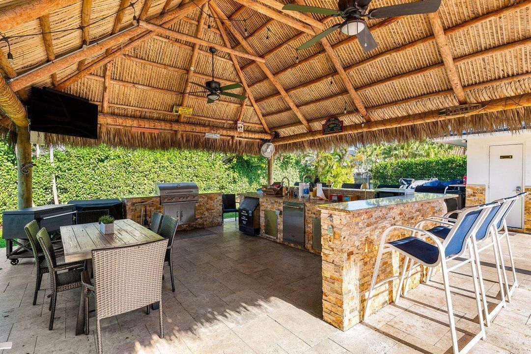 For Rent: $6,000 (3 beds, 2 baths, 1200 Square Feet)