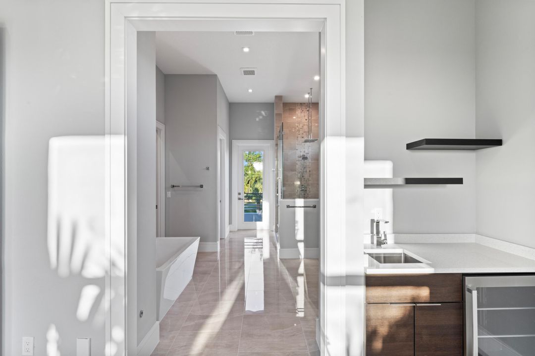 待售: $2,900,000 (4 贝兹, 4 浴室, 3588 平方英尺)