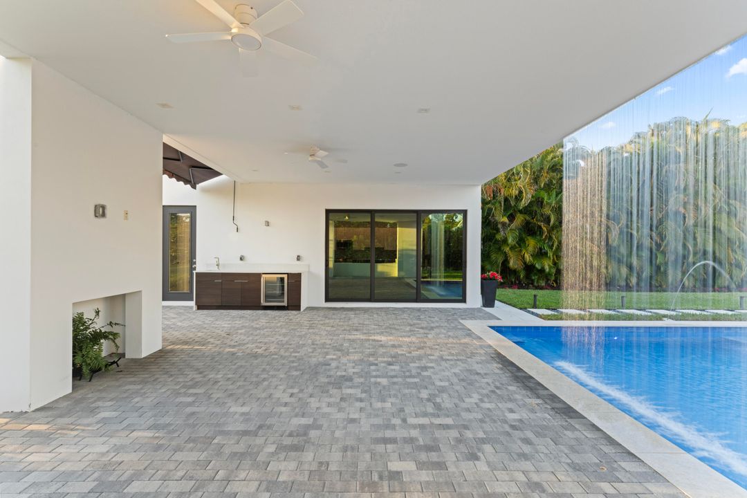 待售: $2,900,000 (4 贝兹, 4 浴室, 3588 平方英尺)