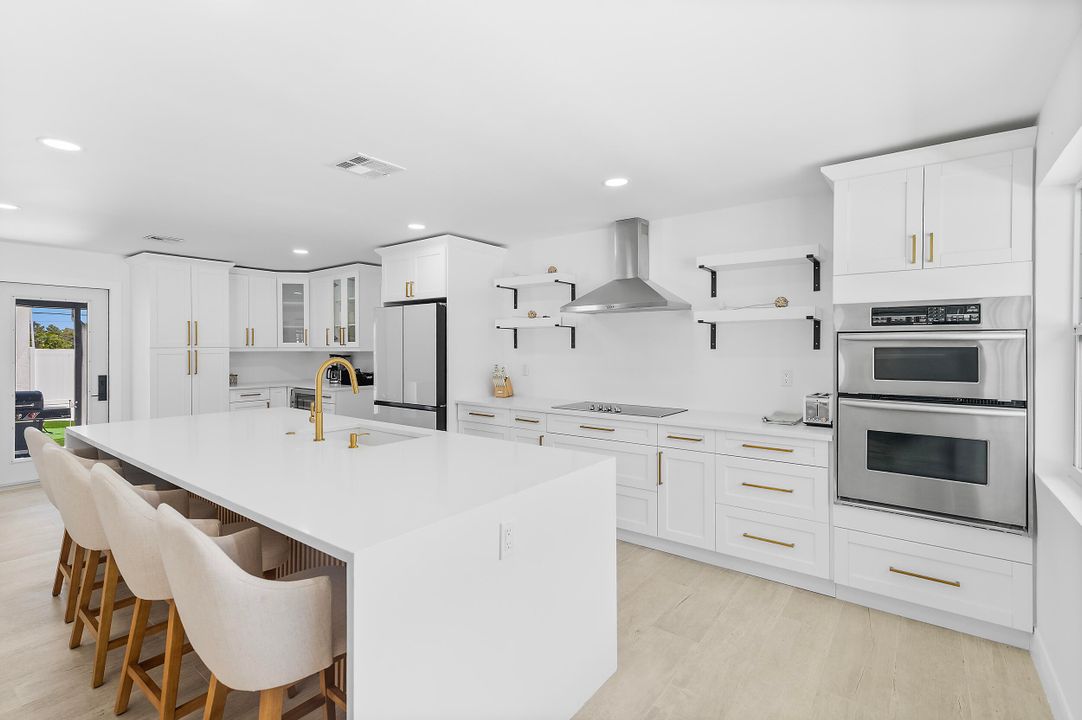 В аренду: $4,800 (3 спален, 2 ванн, 1610 Квадратных фут)