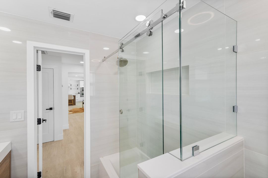 В аренду: $4,800 (3 спален, 2 ванн, 1610 Квадратных фут)