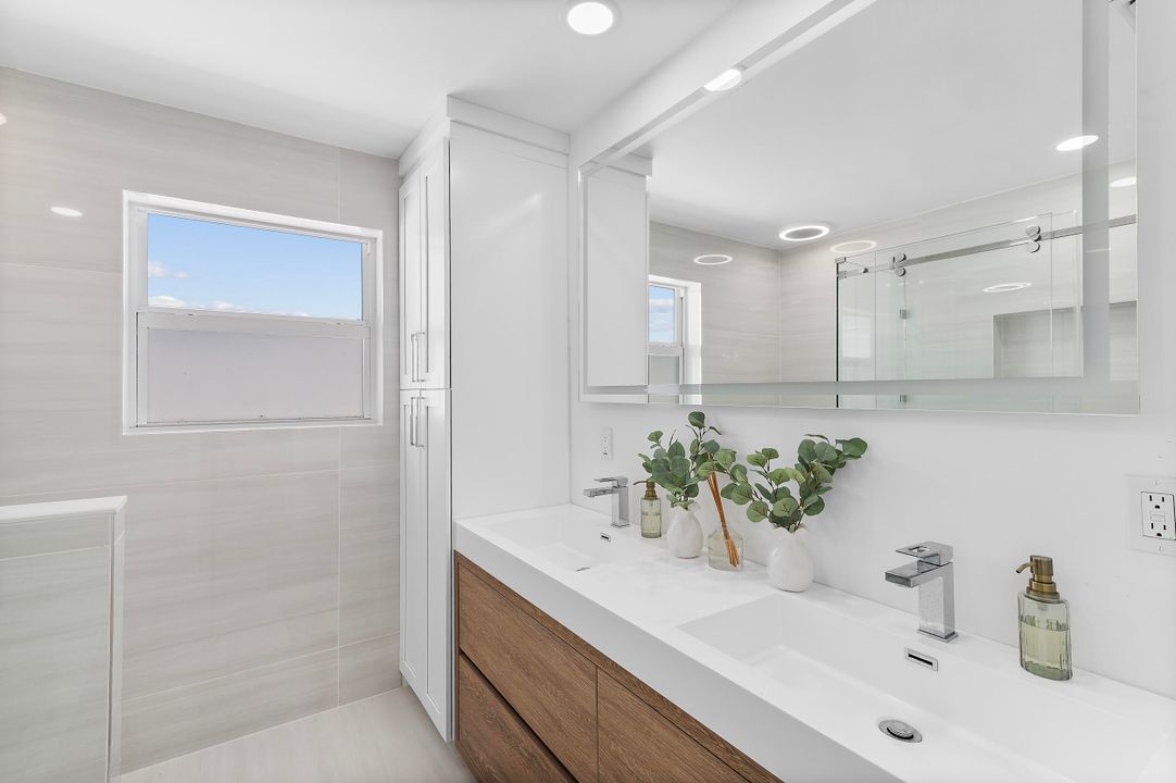 В аренду: $4,800 (3 спален, 2 ванн, 1610 Квадратных фут)