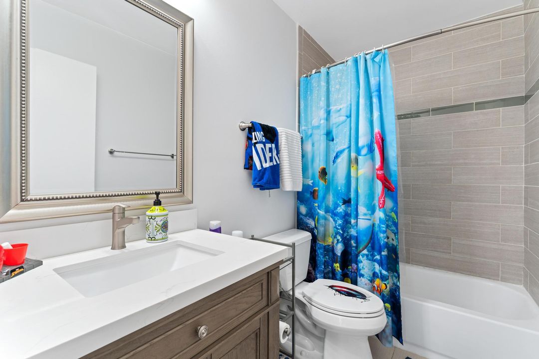 Active With Contract: $300,000 (2 beds, 2 baths, 1577 Square Feet)