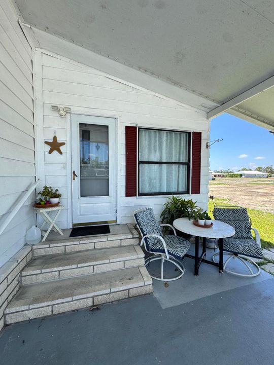 待售: $42,000 (2 贝兹, 2 浴室, 1300 平方英尺)