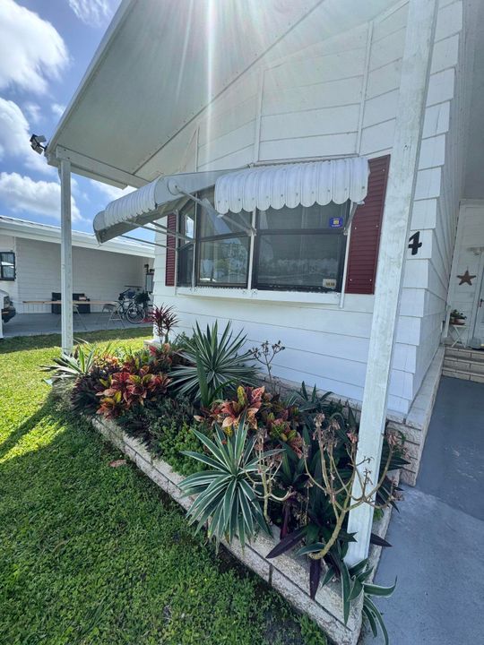 待售: $42,000 (2 贝兹, 2 浴室, 1300 平方英尺)