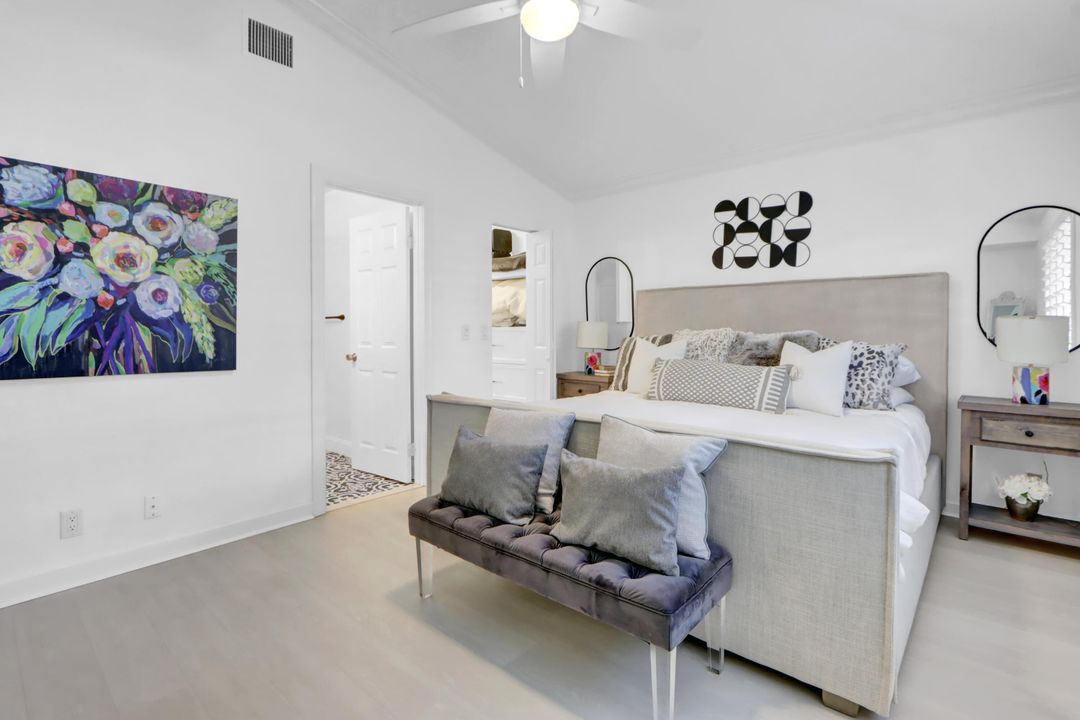 Active With Contract: $475,000 (2 beds, 2 baths, 1135 Square Feet)