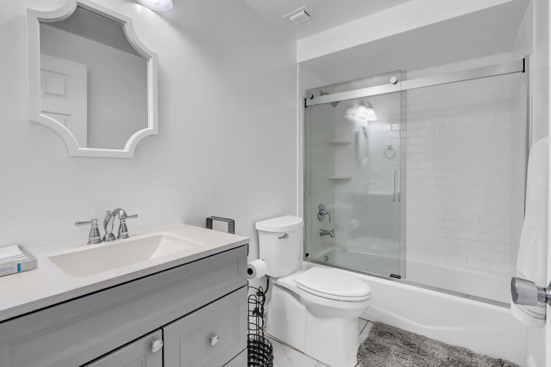 Active With Contract: $475,000 (2 beds, 2 baths, 1135 Square Feet)