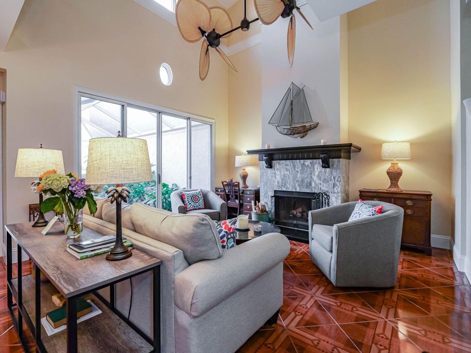 For Rent: $7,000 (2 beds, 2 baths, 1629 Square Feet)