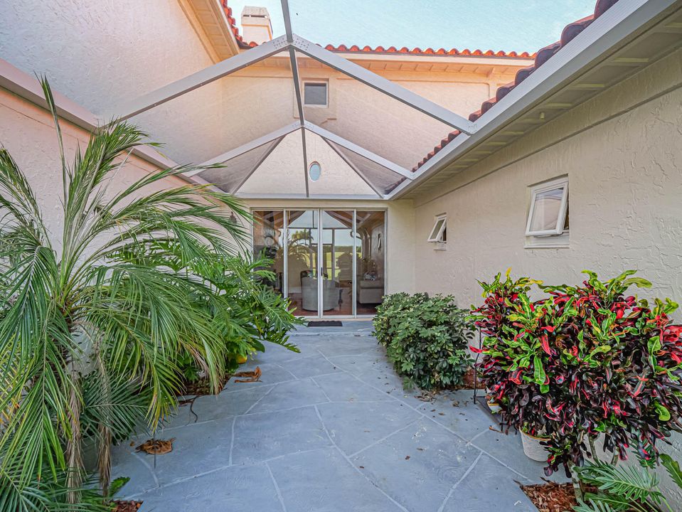 For Rent: $7,000 (2 beds, 2 baths, 1629 Square Feet)