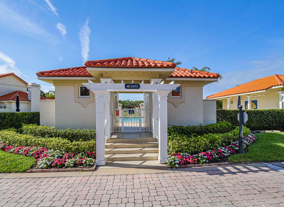 For Rent: $7,000 (2 beds, 2 baths, 1629 Square Feet)