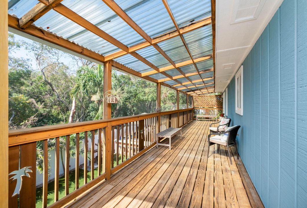 For Sale: $799,000 (4 beds, 2 baths, 1512 Square Feet)