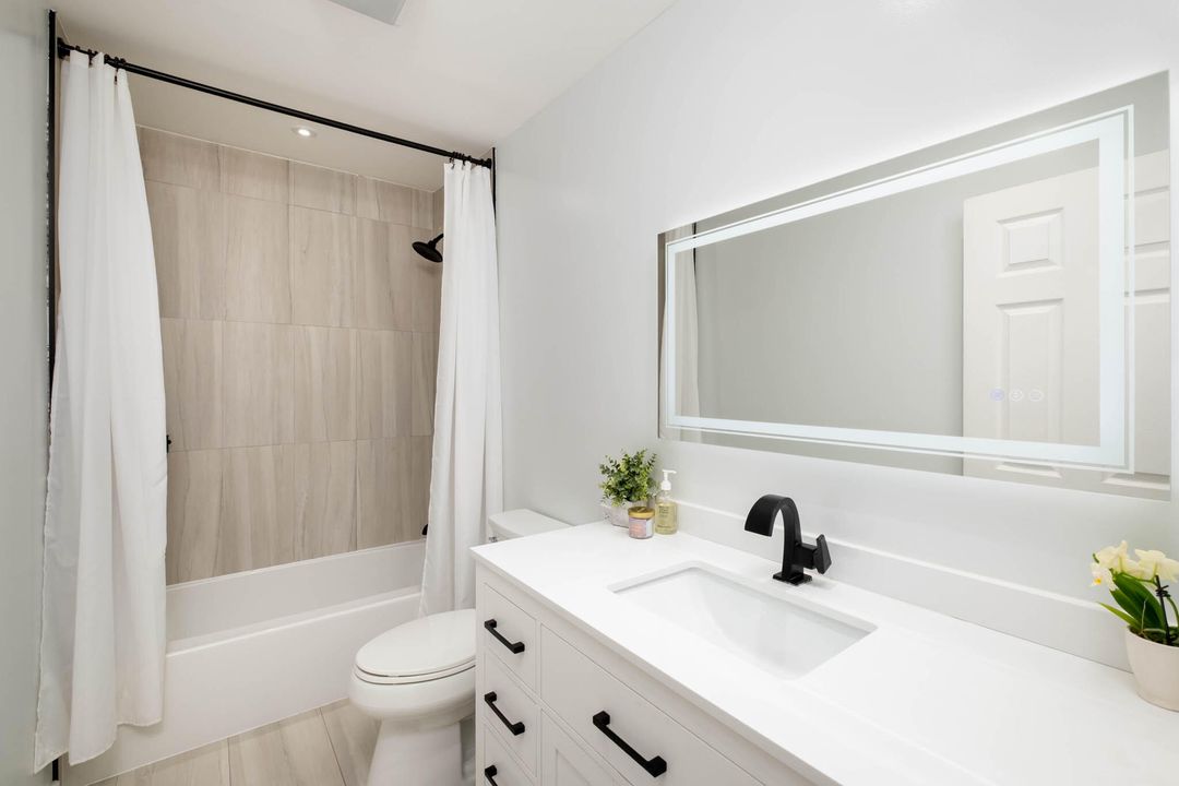 For Sale: $799,000 (4 beds, 2 baths, 1512 Square Feet)