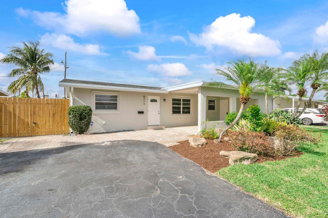 Recently Sold: $574,900 (3 beds, 2 baths, 1170 Square Feet)