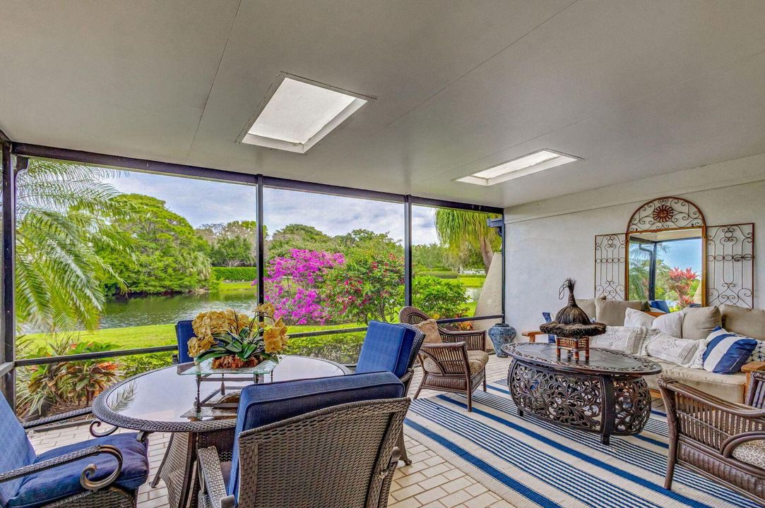 Active With Contract: $7,500 (2 beds, 2 baths, 1392 Square Feet)