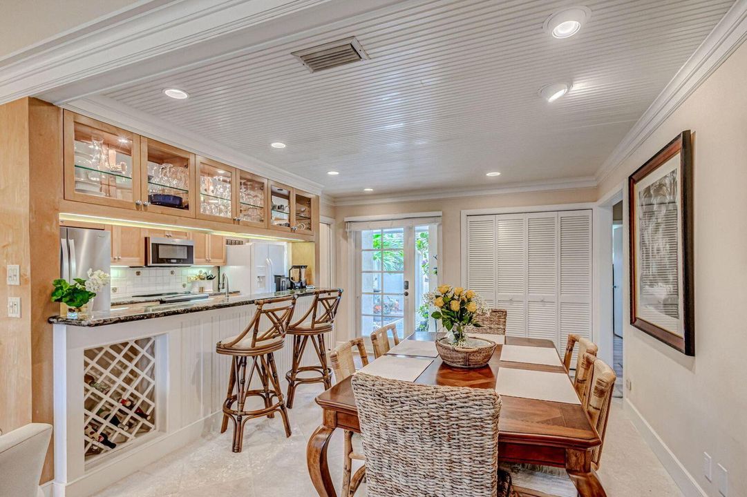 Active With Contract: $7,500 (2 beds, 2 baths, 1392 Square Feet)