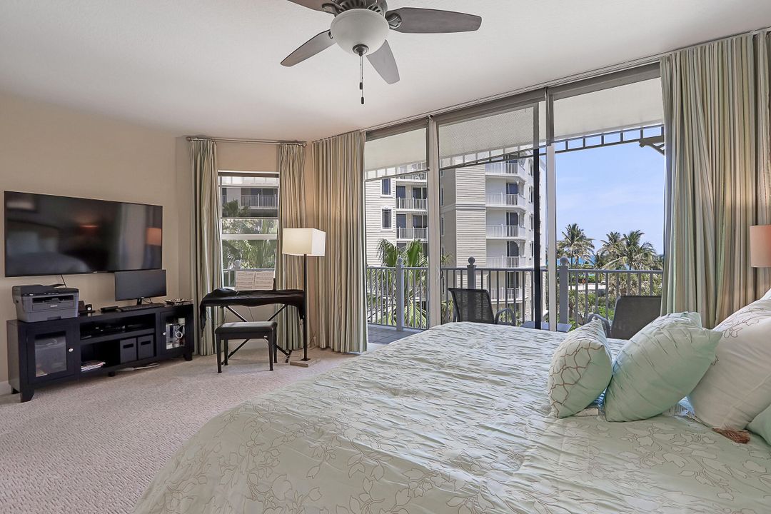 Activo con contrato: $13,000 (3 camas, 3 baños, 2457 Pies cuadrados)