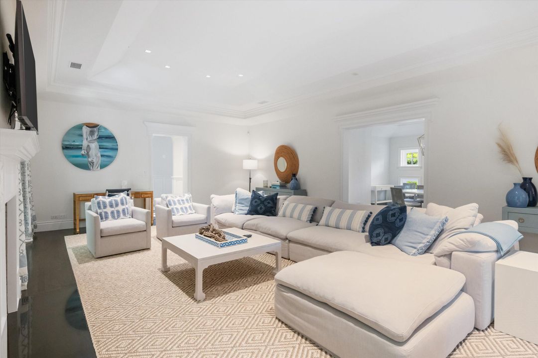 For Rent: $62,500 (4 beds, 4 baths, 3389 Square Feet)