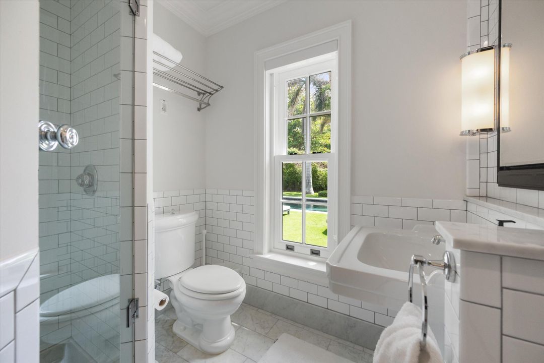 For Rent: $62,500 (4 beds, 4 baths, 3389 Square Feet)