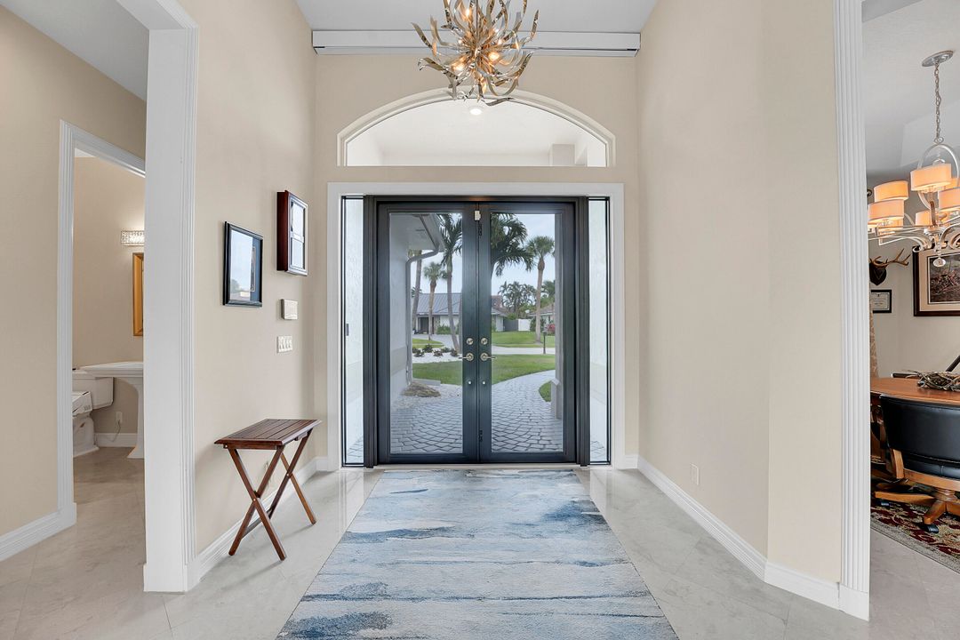 На продажу: $1,369,000 (4 спален, 3 ванн, 2391 Квадратных фут)