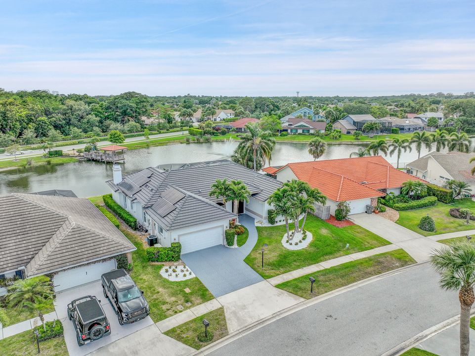 На продажу: $1,369,000 (4 спален, 3 ванн, 2391 Квадратных фут)