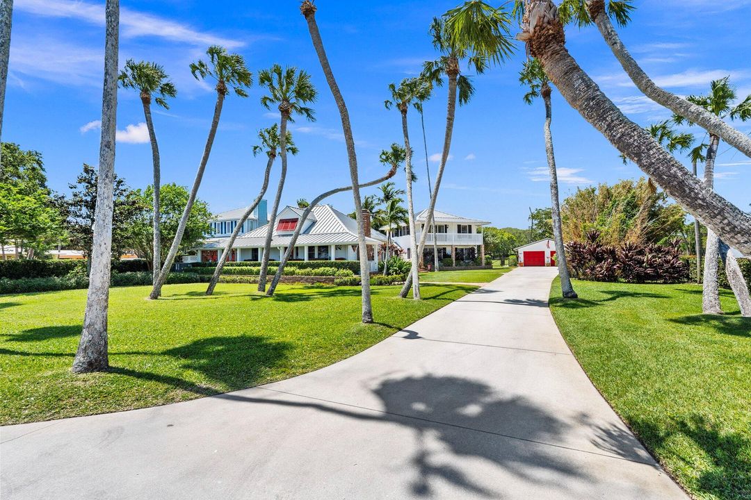 En Venta: $2,397,500 (5 camas, 2 baños, 3129 Pies cuadrados)