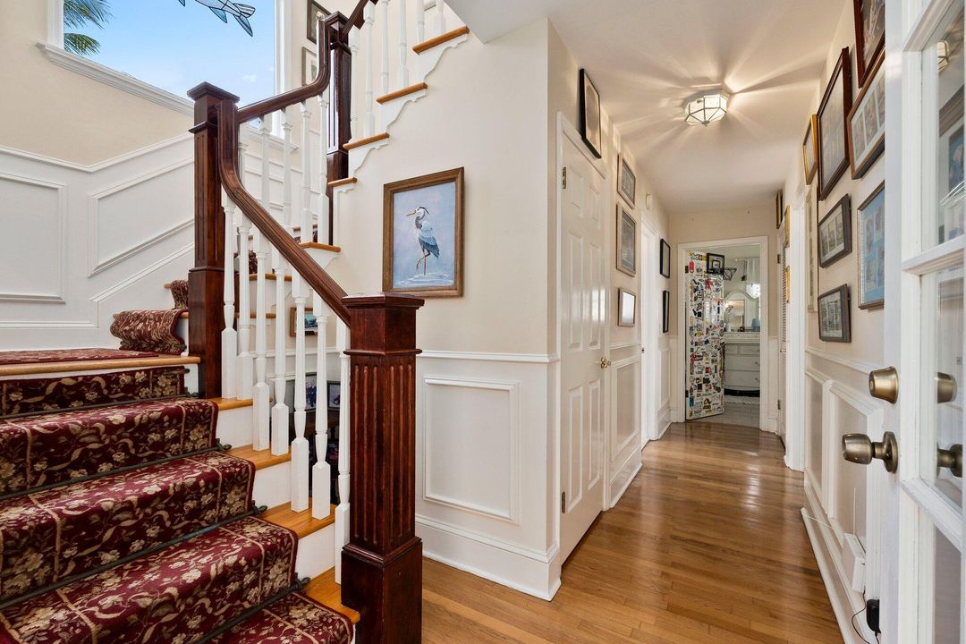 En Venta: $2,397,500 (5 camas, 2 baños, 3129 Pies cuadrados)