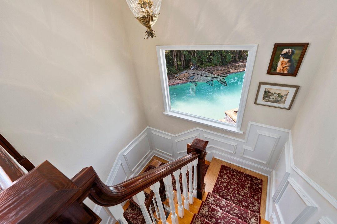 En Venta: $2,397,500 (5 camas, 2 baños, 3129 Pies cuadrados)