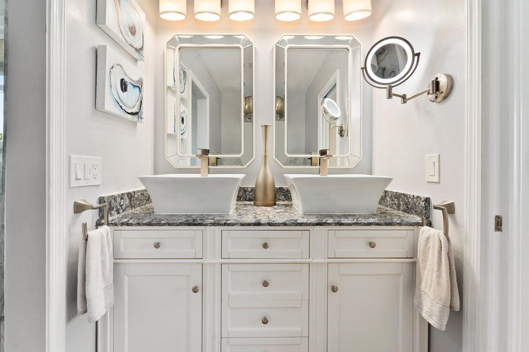 En Venta: $2,397,500 (5 camas, 2 baños, 3129 Pies cuadrados)