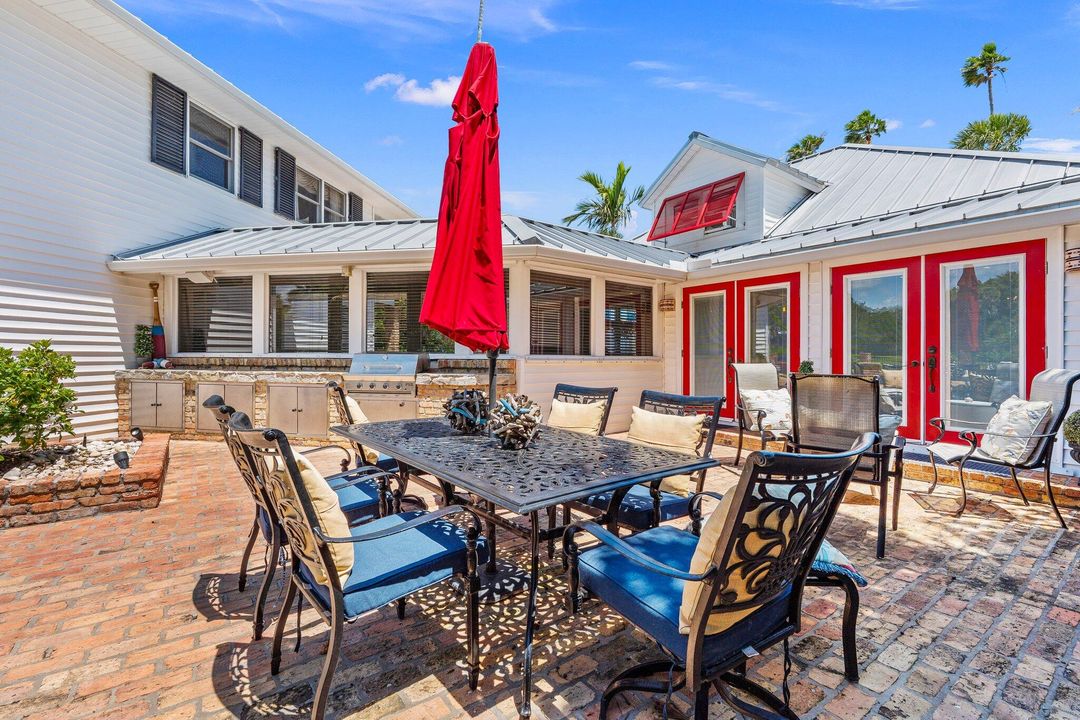 En Venta: $2,397,500 (5 camas, 2 baños, 3129 Pies cuadrados)