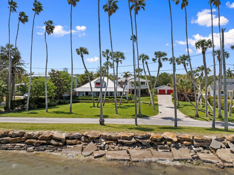 En Venta: $2,397,500 (5 camas, 2 baños, 3129 Pies cuadrados)