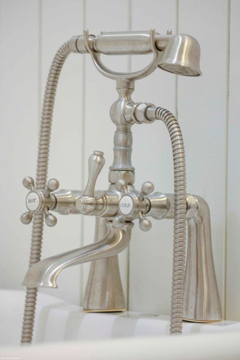 Active With Contract: $20,000 (3 beds, 3 baths, 1754 Square Feet)