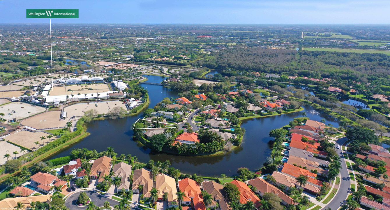 Active With Contract: $20,000 (3 beds, 3 baths, 1754 Square Feet)