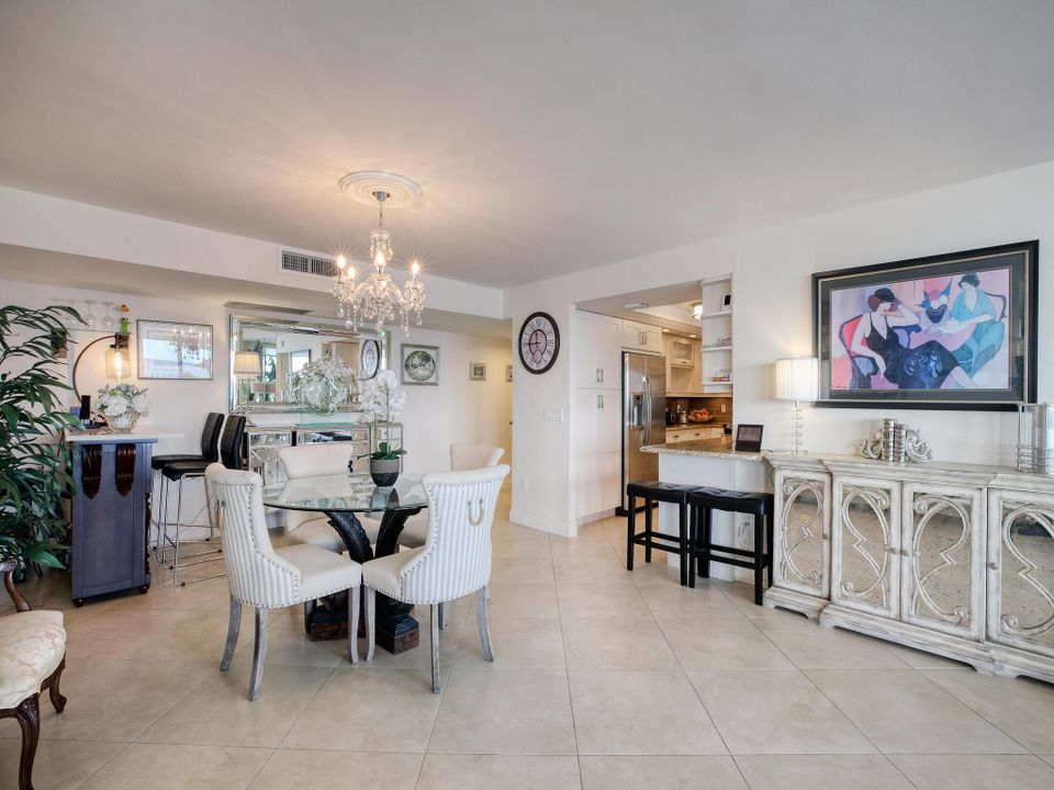 Active With Contract: $15,000 (2 beds, 2 baths, 1470 Square Feet)