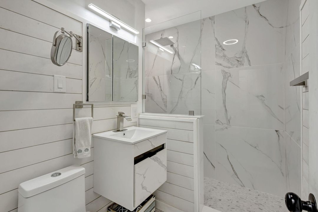 待售: $670,000 (4 贝兹, 2 浴室, 2128 平方英尺)