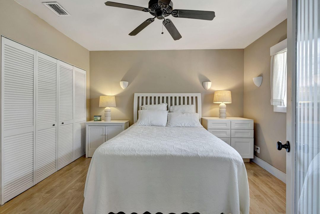 待售: $670,000 (4 贝兹, 2 浴室, 2128 平方英尺)