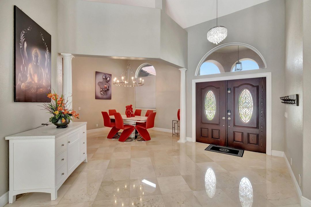 For Sale: $900,000 (4 beds, 3 baths, 2942 Square Feet)