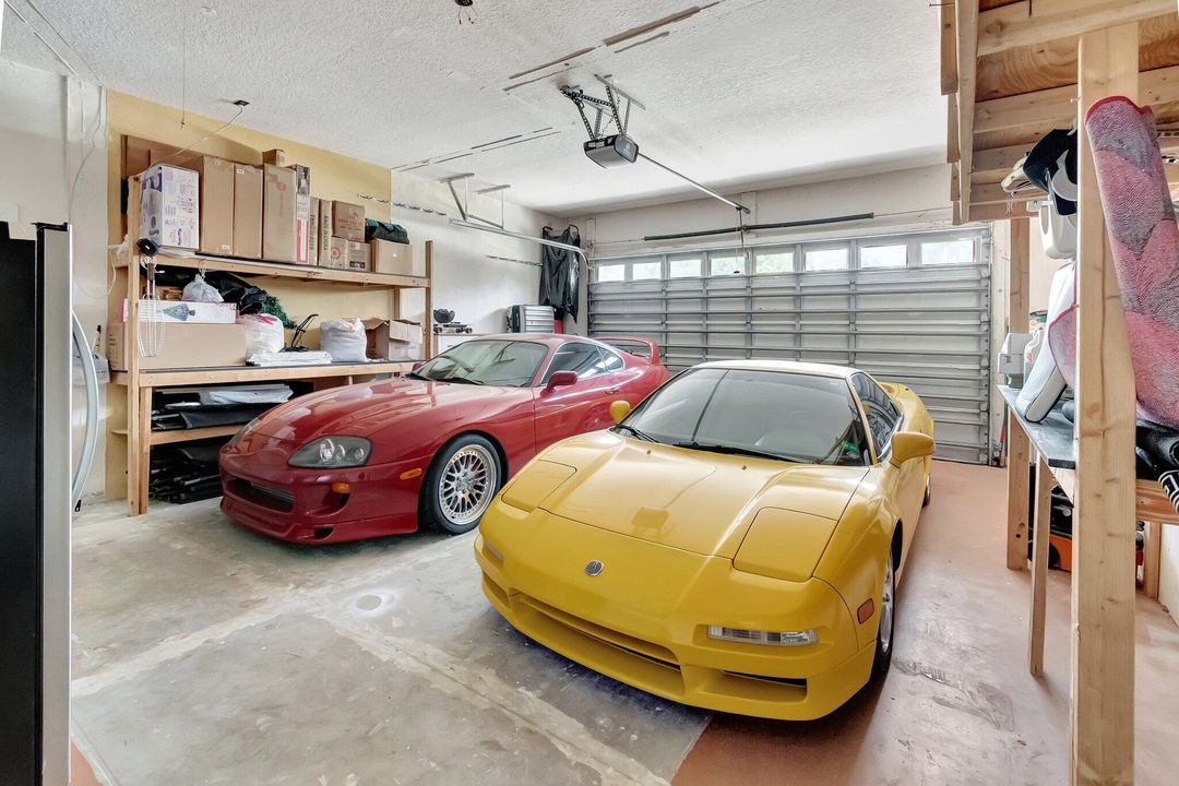 For Sale: $900,000 (4 beds, 3 baths, 2942 Square Feet)