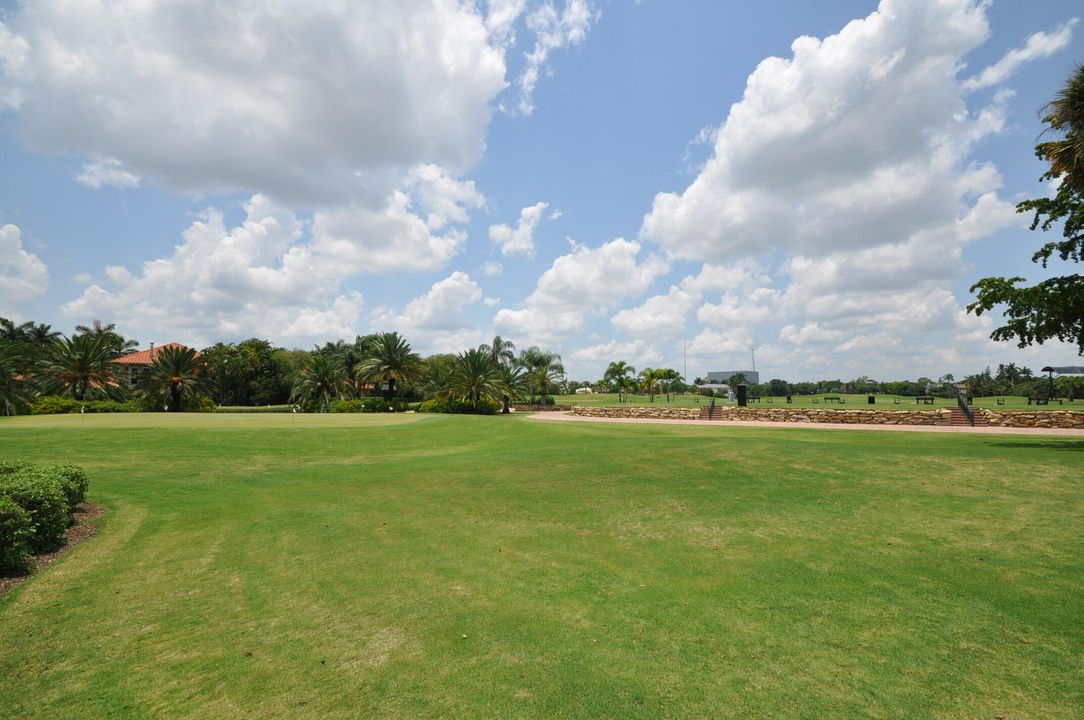 待售: $125,000 (2 贝兹, 2 浴室, 1566 平方英尺)