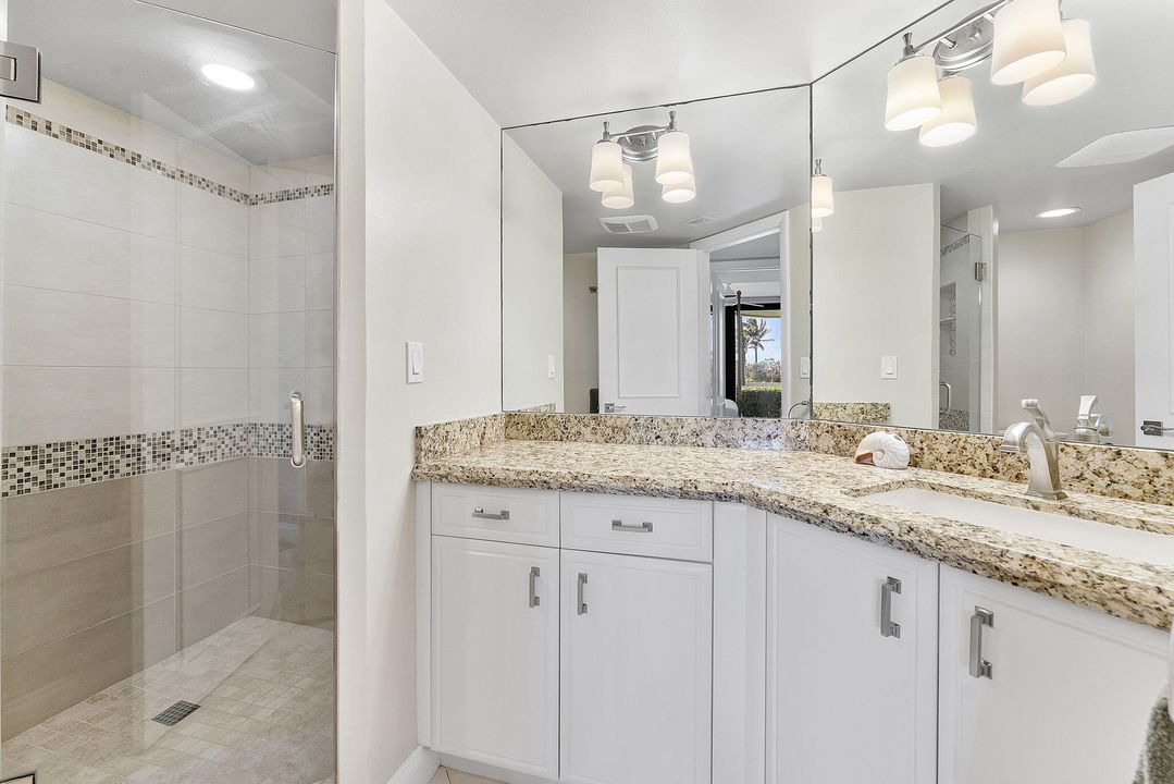 Под контрактом: $15,000 (2 спален, 2 ванн, 1886 Квадратных фут)