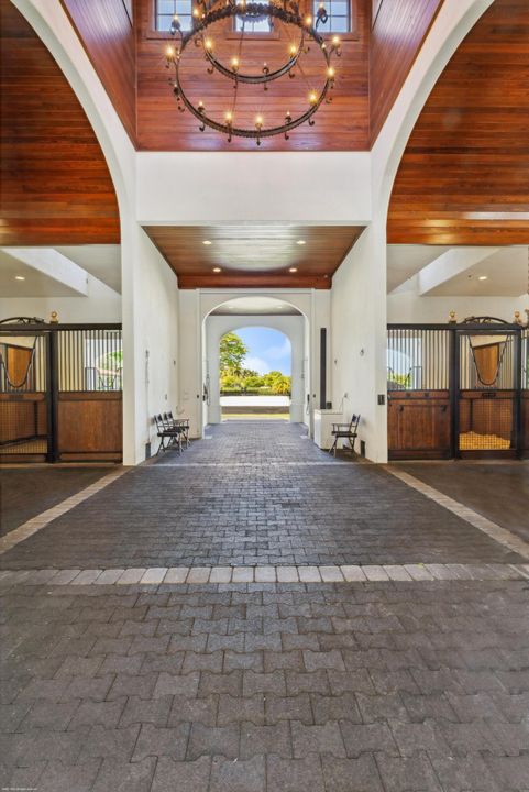 En Venta: $21,500,000 (8 camas, 12 baños, 9544 Pies cuadrados)