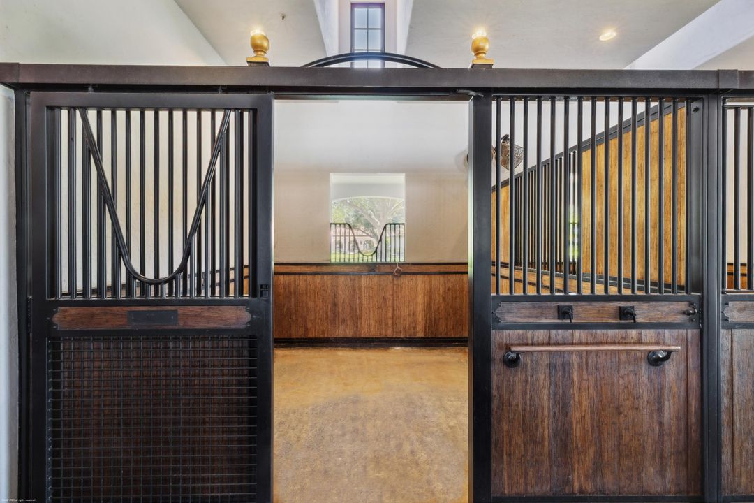 En Venta: $21,500,000 (8 camas, 12 baños, 9544 Pies cuadrados)