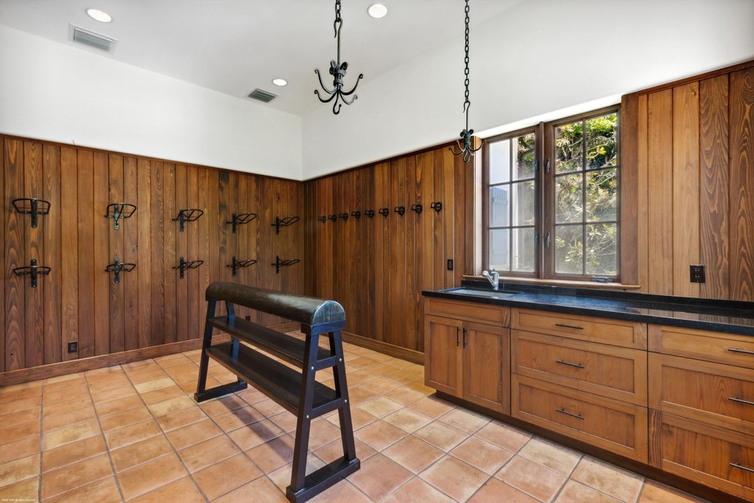 En Venta: $21,500,000 (8 camas, 12 baños, 9544 Pies cuadrados)