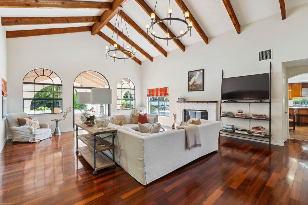 En Venta: $21,500,000 (8 camas, 12 baños, 9544 Pies cuadrados)